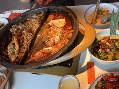 -鸣记脆皮烤鱼·海鲜烤鱼(三八广场店)