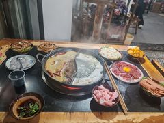 -重庆故事姊妹老火锅(财经学院店)