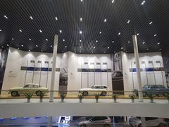 -杭州中沃沃尔沃4S店(滨江区店)