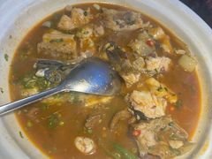 -魏铭鱼头捞饭(晋阳路店)