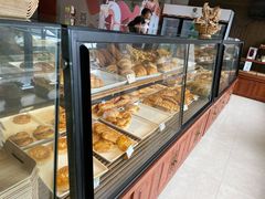 面包甜点陈列柜-马克西姆餐厅(崇文门店)