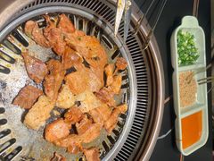 -梨花自助烤肉(西三旗万象汇黑金店)