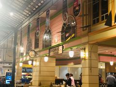 -大食代美食广场(上海中心店)