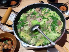 -川堂风·跷脚牛肉·乐山爆炒(宝山日月光店)