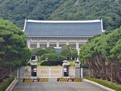 -青瓦台舍廊房