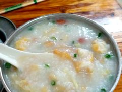 -陈老添美食店(宝华路店)