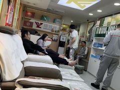 -郑远元专业修脚房(番禺路店)