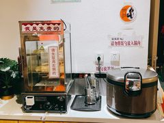 自助取餐区-极有家小鱼小鸡石锅煲(佳兆业店)