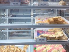 面包甜点陈列柜-新疆巴州金丝特餐厅(大钟寺店)