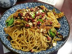 -螺世纪螺蛳粉·桂味小排档(裕德店)