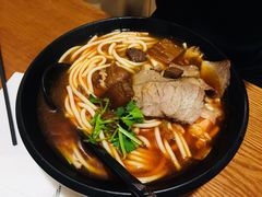 -鑫花溪牛肉米粉(凤凰街创始总店)