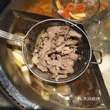 鲜切黄牛肉吃到爽的百元自助火锅，冲鸭！