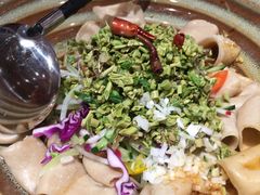 油泼香椿莜面-西贝(东城万达广场店)