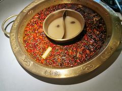 -新哥老官·畅吃123·美蛙世界(苏宁广场店)
