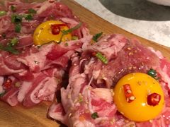 鲜潭捞拌肥牛-鲜潭蒸汽石锅鱼(五道口购物中心店)