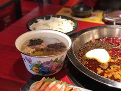 -谭鸭血老火锅(万象九宜城店)