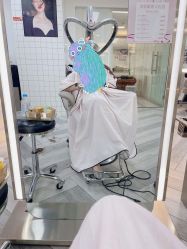 -米娜护肤造型