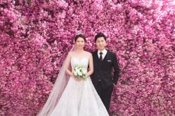 点击看大图 -太郎花子婚纱摄影艺术中心