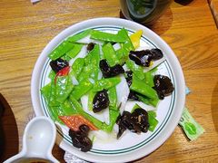 -云海肴·汽锅鸡·云南菜(天津国金汇店)