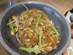 -蜜桃餐厅·伴山(湖滨商业街店)