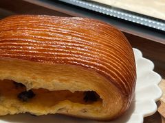 -VERIE BAKEHOUSE