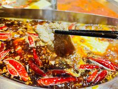 艳红酸辣三拼锅-陈艳红火锅菜·冒菜(簋街店)