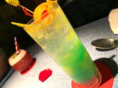 -弦月窗LUNETTE BY AMANDA(复兴路店)