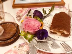 -MEET缘燕窝甜品&Tang's cake(华润万象城店)