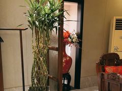 -梅花香里大酒店(郁金香路店)