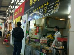 门面-糯米包油条(武汉大学店)