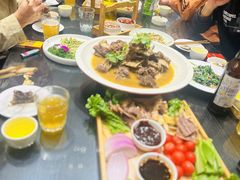 -陈熹公民族美食文化餐厅(中华广场店)
