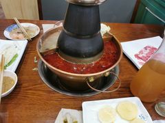 -楼外楼大刀肉传统火锅居(博学路店)