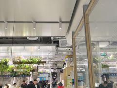 大堂-老乡鸡(上海白玉兰广场店)