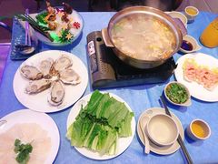 -千岛蚝高压锅生蚝·人参火锅(白云万达店)