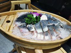 -吃城都·鱼蛙火锅(西玉龙街店)