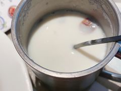 -新大咀港式茶餐厅(宝山万达店)