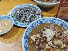 -门框胡同百年卤煮(鸟巢店)