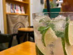 莫吉托-长颈鹿咖啡(大学路店)