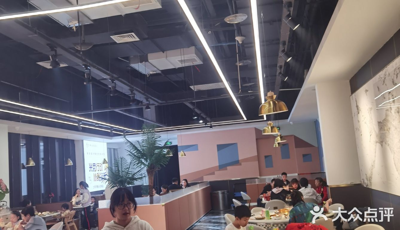 吃嗨了