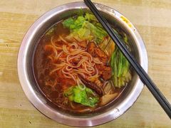 -鹍记特色牛杂面
