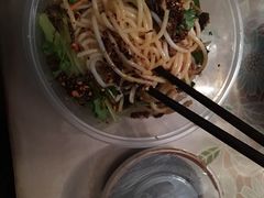 凉拌米线-蔼若春.传承三十年云南菜(金碧公园店)