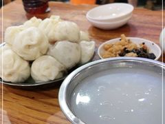 -红帽叔叔包子