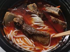 -百春原湖南牛肉粉(百联世纪店)