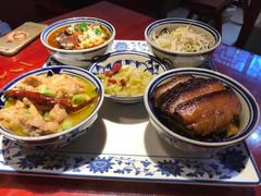 -窄巷子陕菜馆·地道陕西菜(粉巷店)
