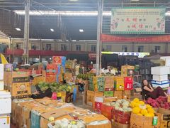 -曼阁市场水果批发市场