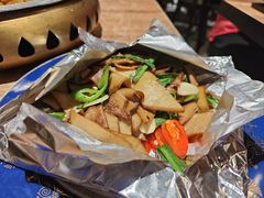 爆炒什锦菌菇-耶里夏丽·丝路新疆菜·清真食品(徐家汇臻选店)