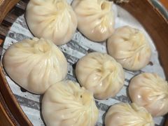 -馋三尺蟹粉小笼(人民广场店)