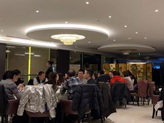 等位区-皇朝尊会(龙之梦大酒店)