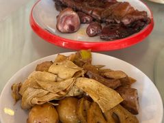 -老鼎万春卤菜(五代传承创始老店)