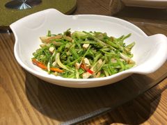 -宝燕海货工场(长江国际店)
